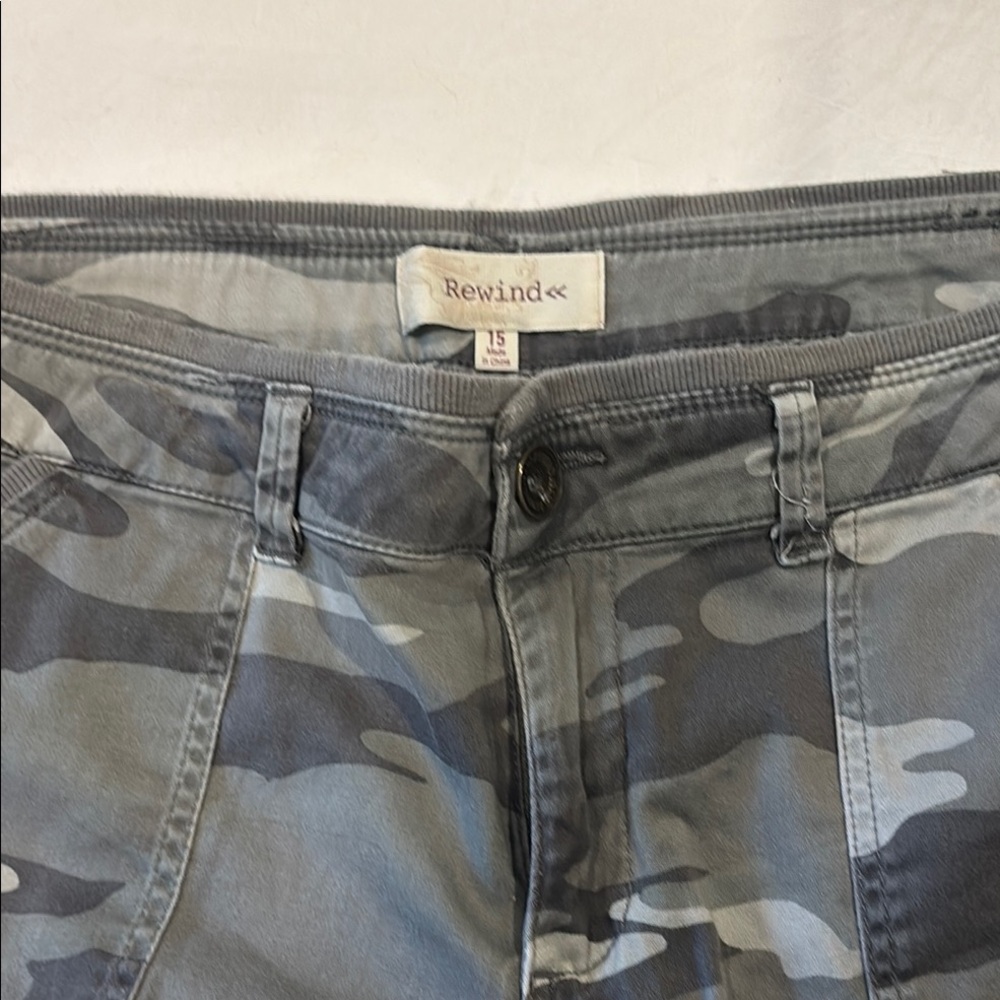 Rewind Gray Camouflage Pants